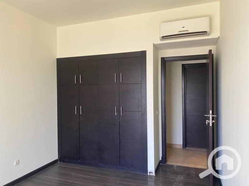 3 2aa01902-f331-4221-9de0-ee354e7d6152. jpg