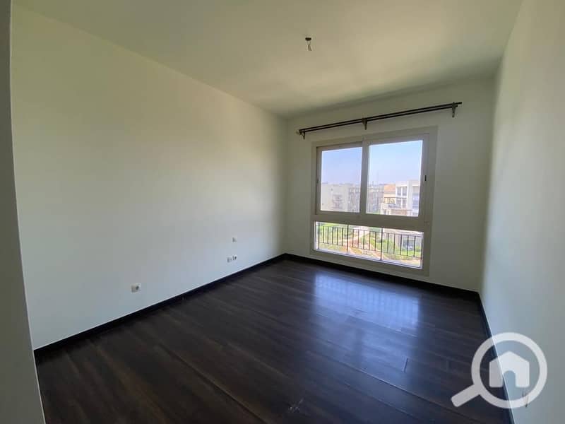 8 bfac6305-d794-4a50-a09b-47a609fc2ef0. jpg