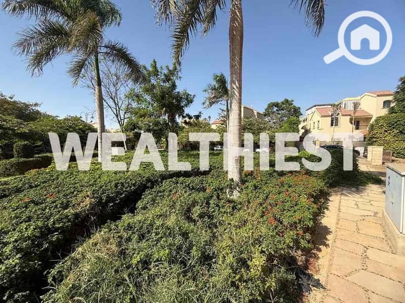 12 8841abc9-f9b1-4def-812a-3854d2da4d02. jpg