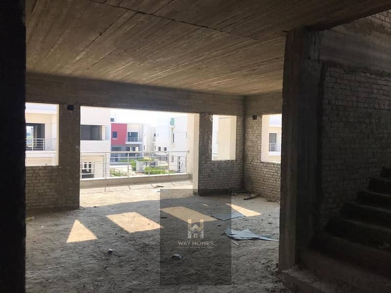 6 b696d2d7-5697-424d-b42e-48436072dc85. jpg