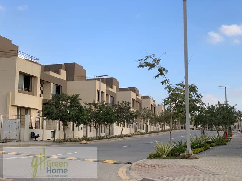 7 ca8636cc-0d8d-4cb0-80ea-b14701001a42. jpg