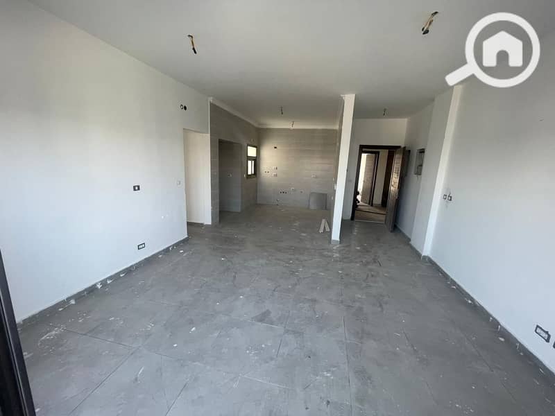 2 d7dd4f76-f9db-45e1-8435-4566337da2a1. jpg