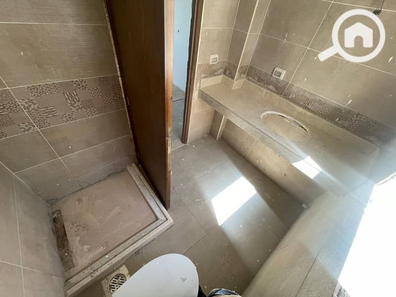 6 6381d12f-ff4e-4f39-addc-47f549680ac0. jpg