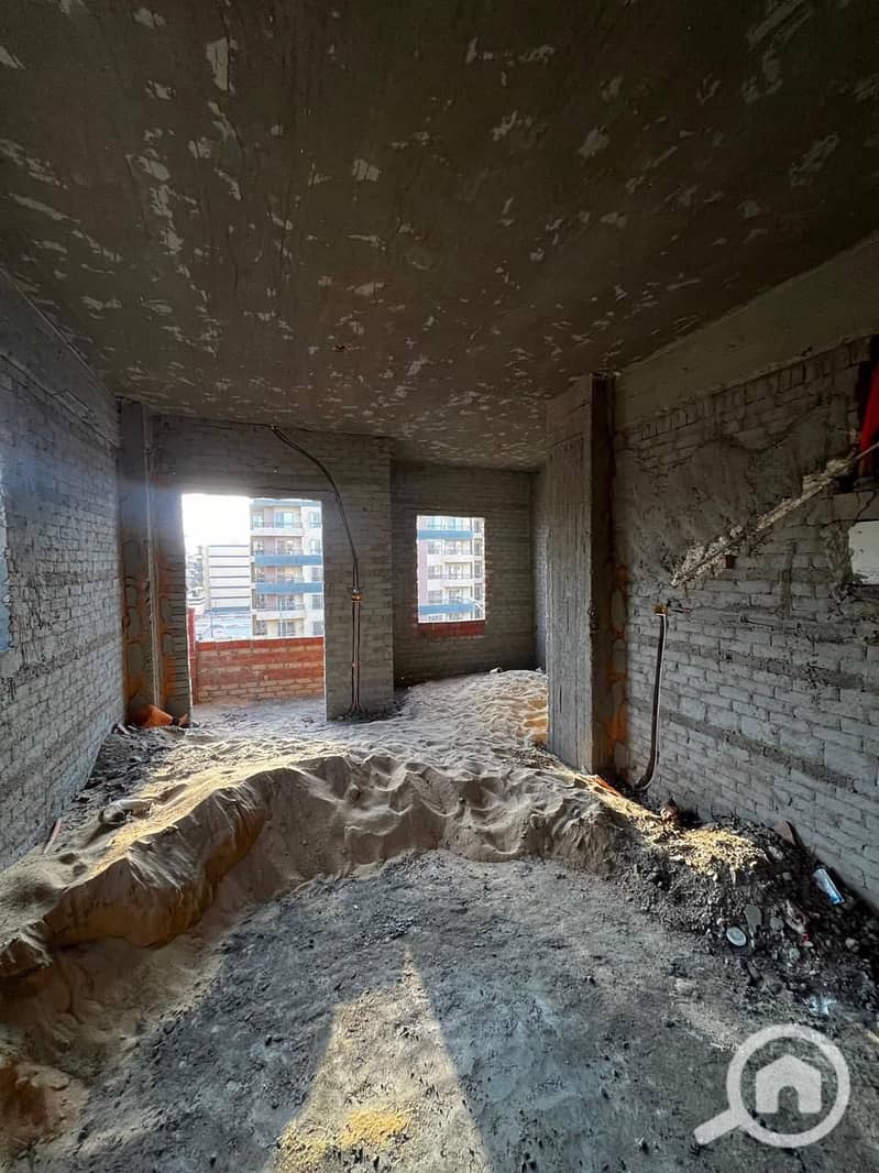 5 d701bebf-99fa-427e-a283-4fa3f99b4262. jpg