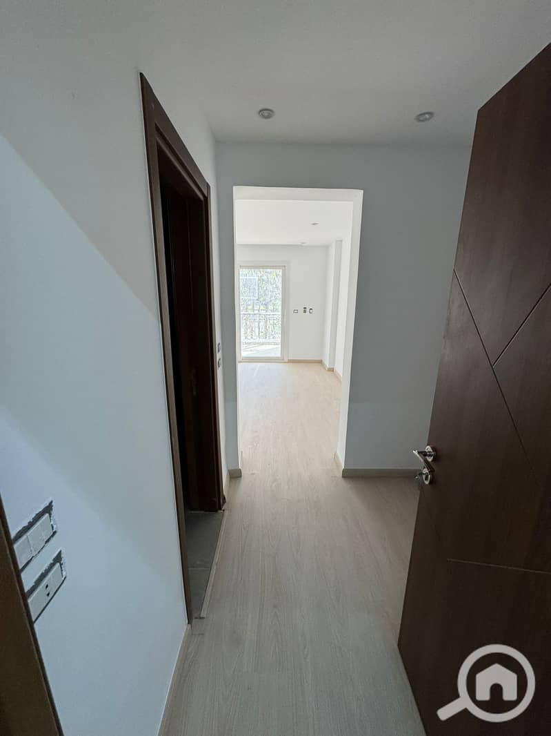 2 3bb42e26-3f65-4b56-bf72-a8df66cca358. jpg