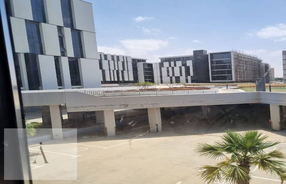 9 photo_5_2025-10-14_12-52-04. jpg