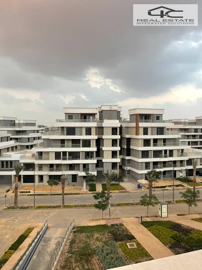 10 WhatsApp Image 2025-11-13 at 01.34. 50. jpeg