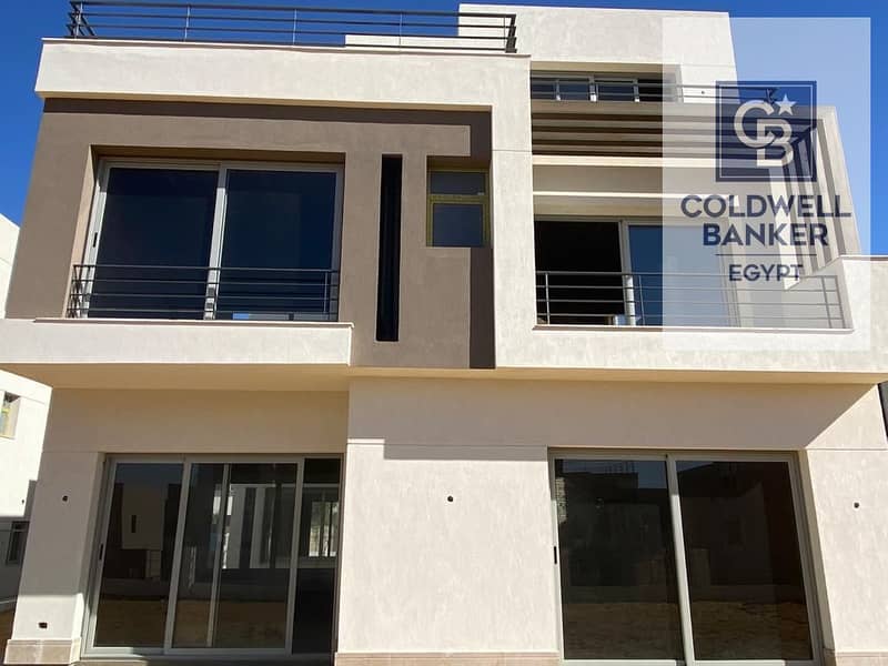 12 b59a6ca5-2a83-4bfa-a384-1a27f361234a. jpg