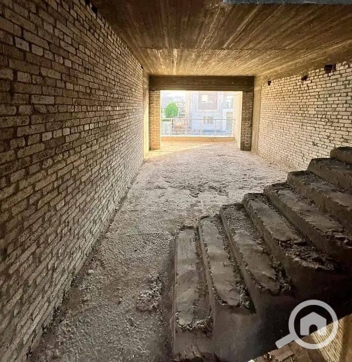 5 84efc9df-02af-4431-a4e7-c3e8e6f3c89a. jpeg