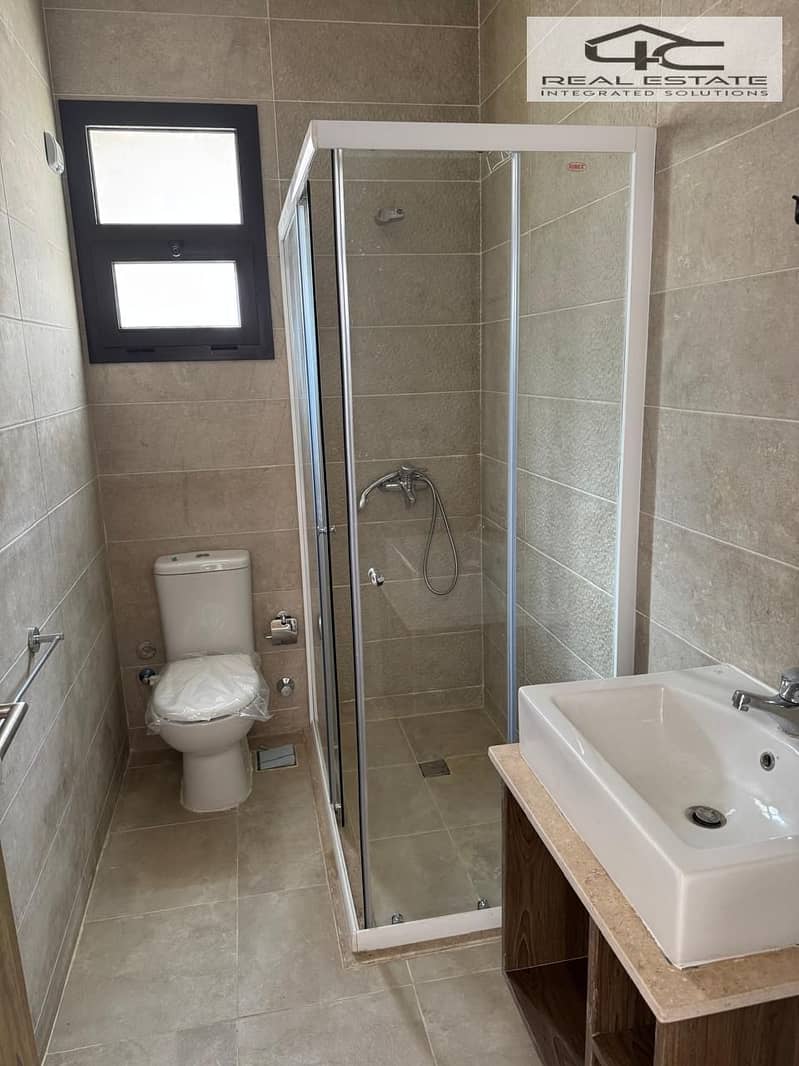 4 WhatsApp Image 2026-01-28 at 12.25. 12 PM (2). jpeg