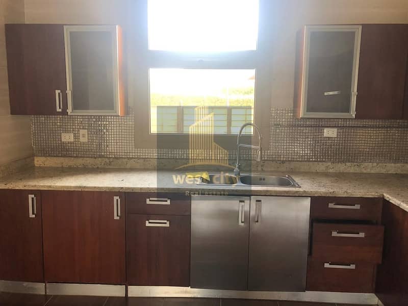 6 IMG-20251215-WA0185. jpg