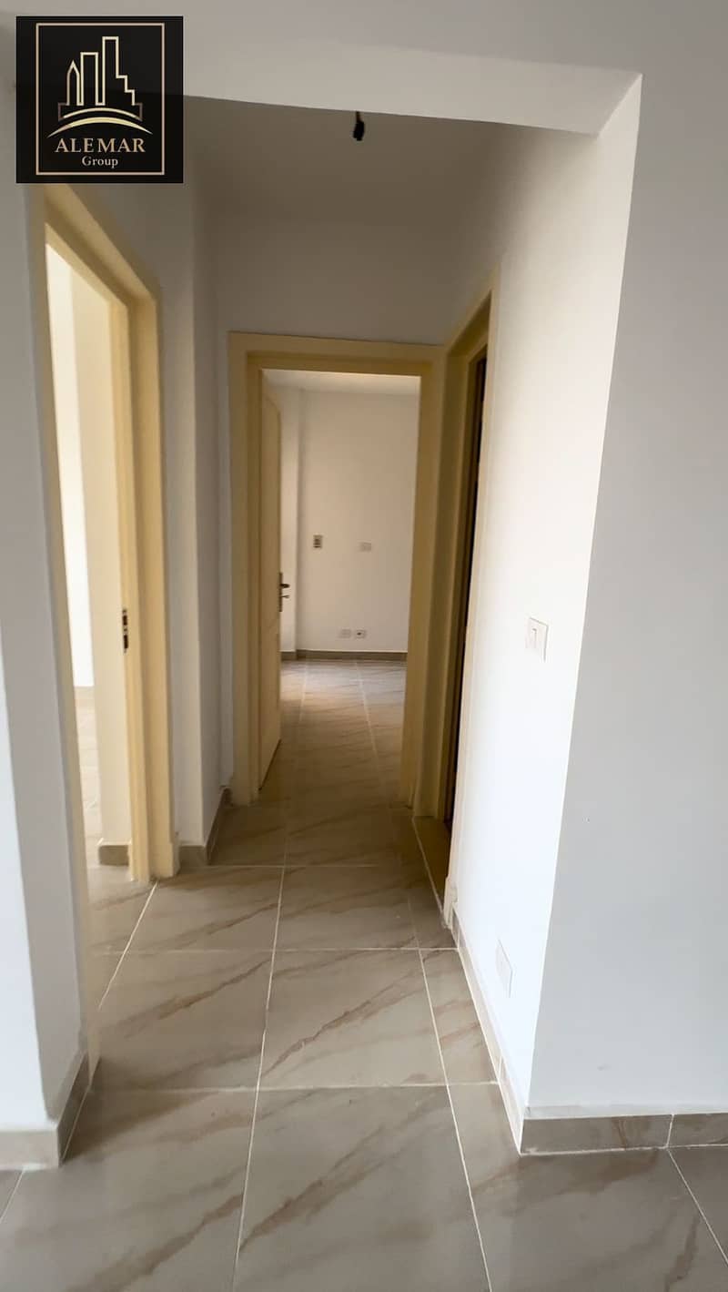 5 871742f2-d276-4e00-ab30-9c3ab9eaee0a. jpg