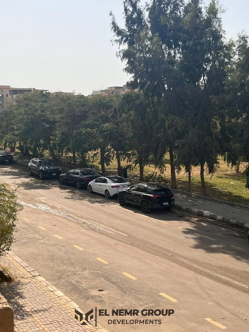 9 198b1d05-d77c-489f-af10-702577557259. jpg