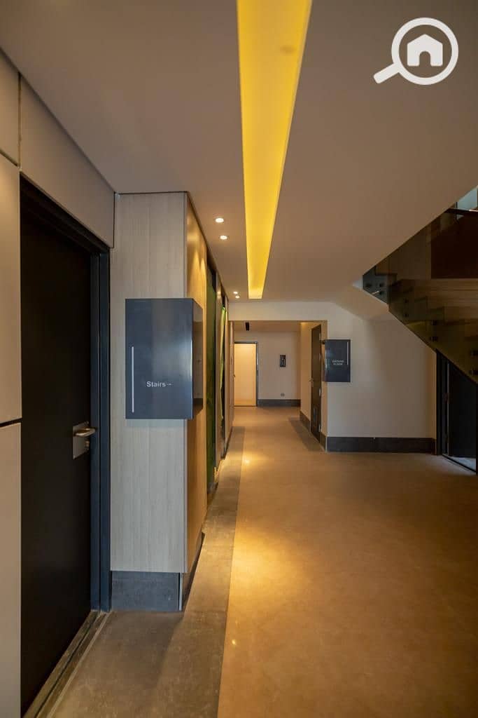 5 3928ea19-8a4d-42c0-8b52-8b701cb19290. jpg