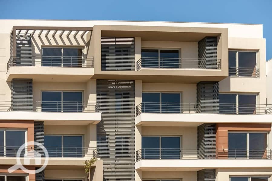 12 c127a3a3-fd27-4749-85aa-8d64f215a703. jpg