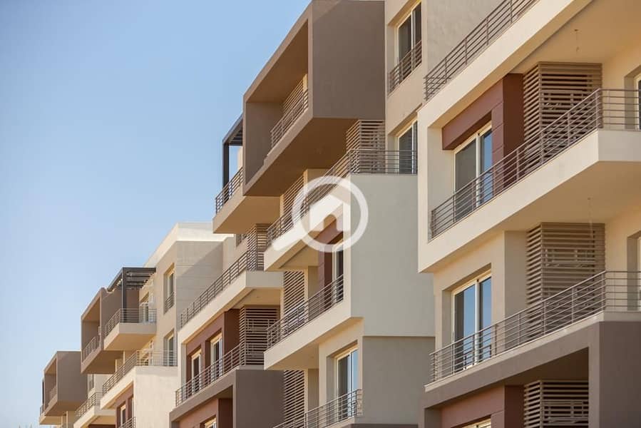 14 ec6a8122-996f-4162-935c-231e41b50893. jpg