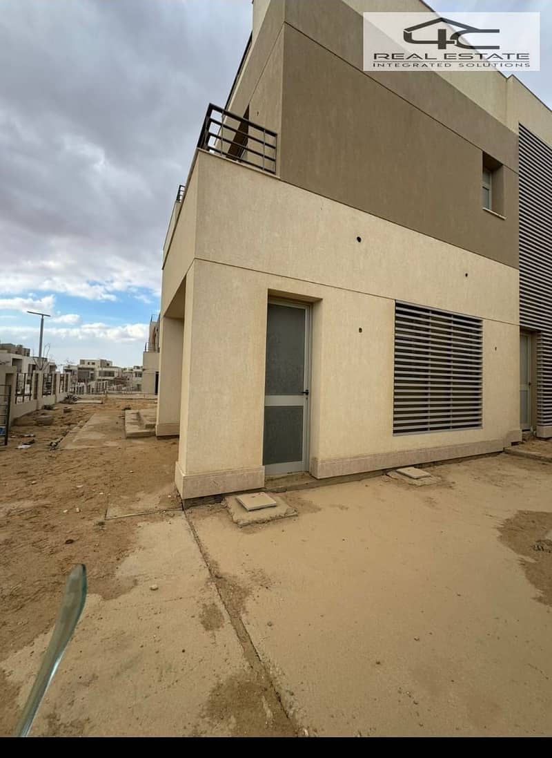 5 WhatsApp Image 2025-11-22 at 4.36. 18 PM (1). jpeg