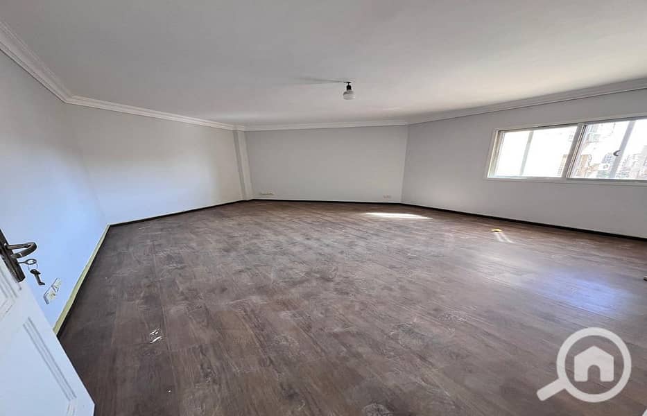 4 30cfe127-d8e1-4f4c-94e0-f8b8dade52e8. jpg