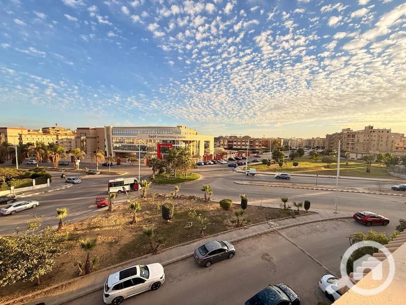 8 WhatsApp Image 2026-01-29 at 16.50. 40 (1). jpeg