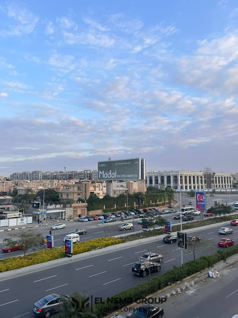 10 7550f304-245d-40a2-af6b-fc19018caff8. jpg