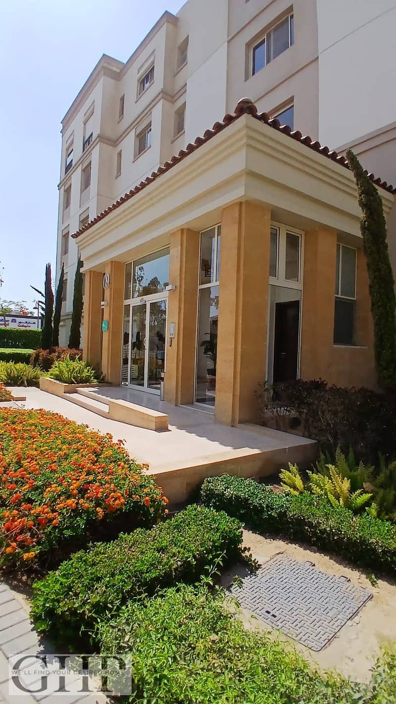 9 22d45820-95a2-4268-86fb-36af4a21b4aa. jpg