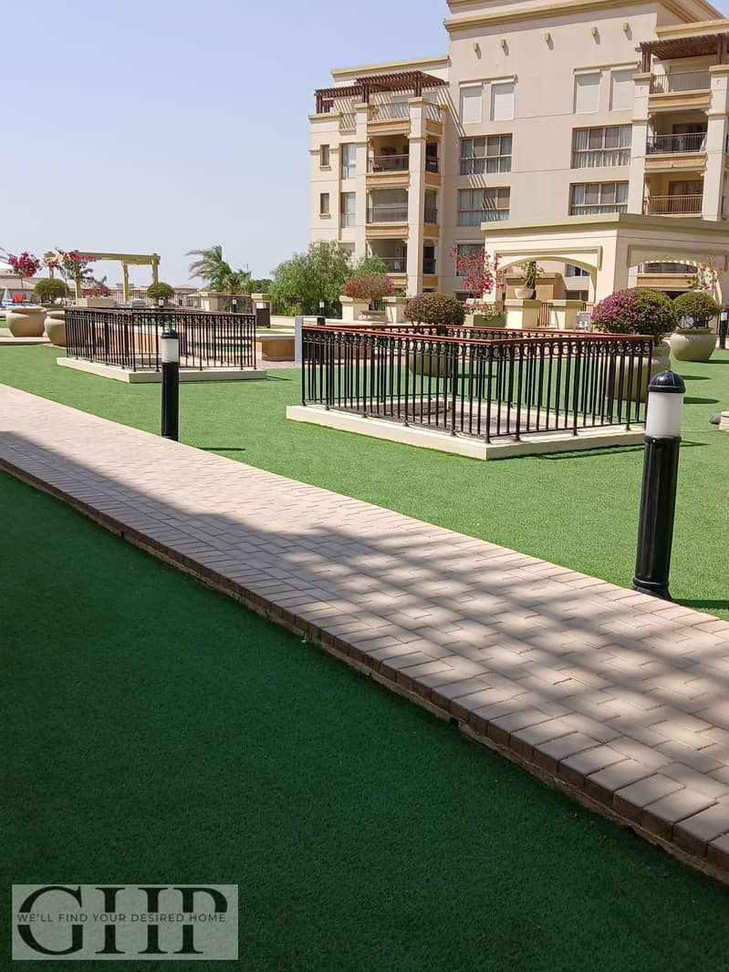 5 0469ade8-4228-4f1b-b344-6525ac8b41e7. jpg