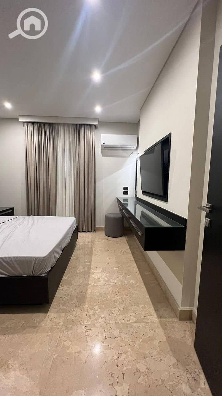 5 0c28723c-4dd3-479c-a595-a82cc9af900d. jpg