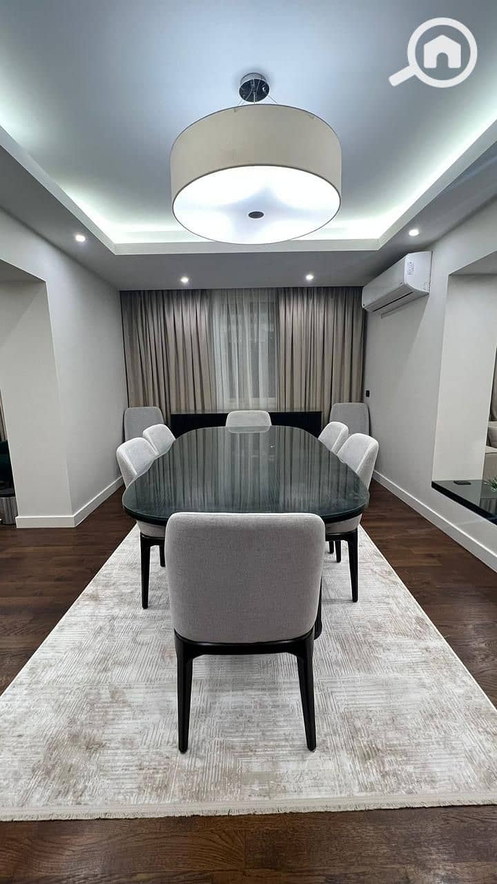 7 8a3544b8-6a27-455f-a015-bc3d9adec661. jpg