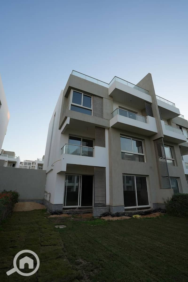 5 44348bb5-cb05-49ed-a7b5-64212102fcf9. jpg