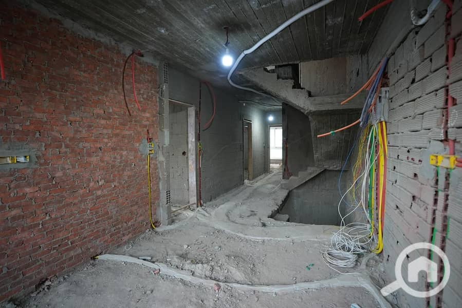 6 44da01ff-b50f-4b15-841b-1f2459f223af. jpg