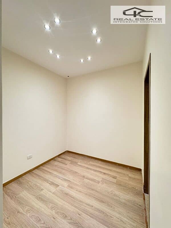 3 WhatsApp Image 2025-11-14 at 4.35. 14 PM (3). jpeg