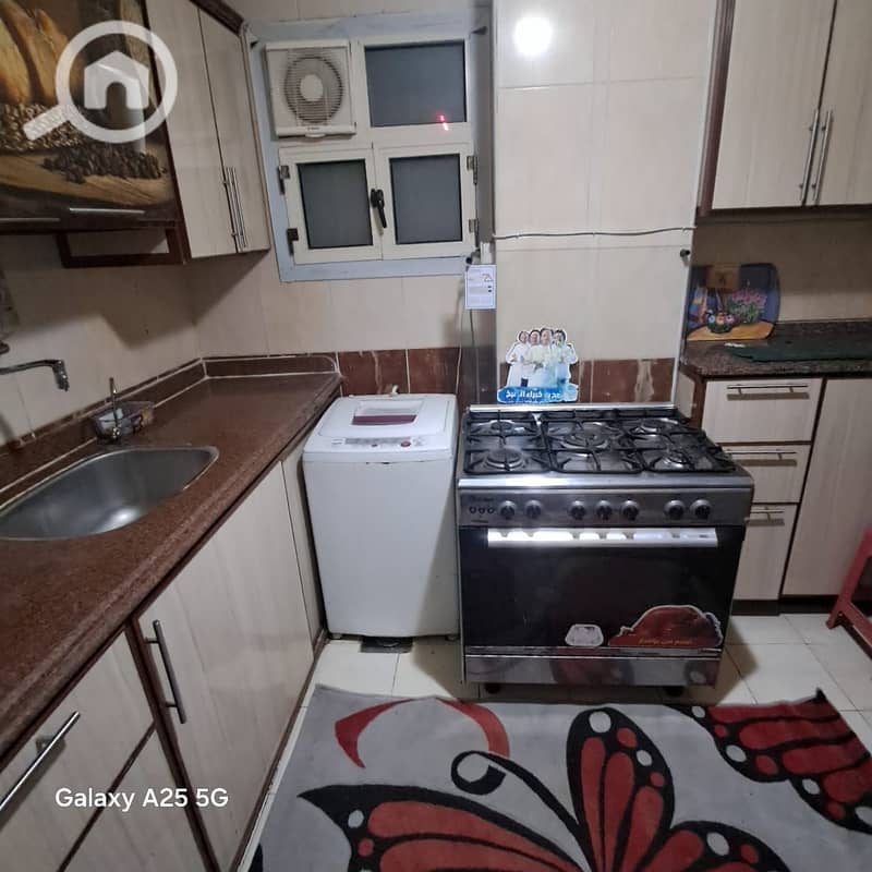 9 642b7844-5bd3-403e-840f-d640447da601. jpg