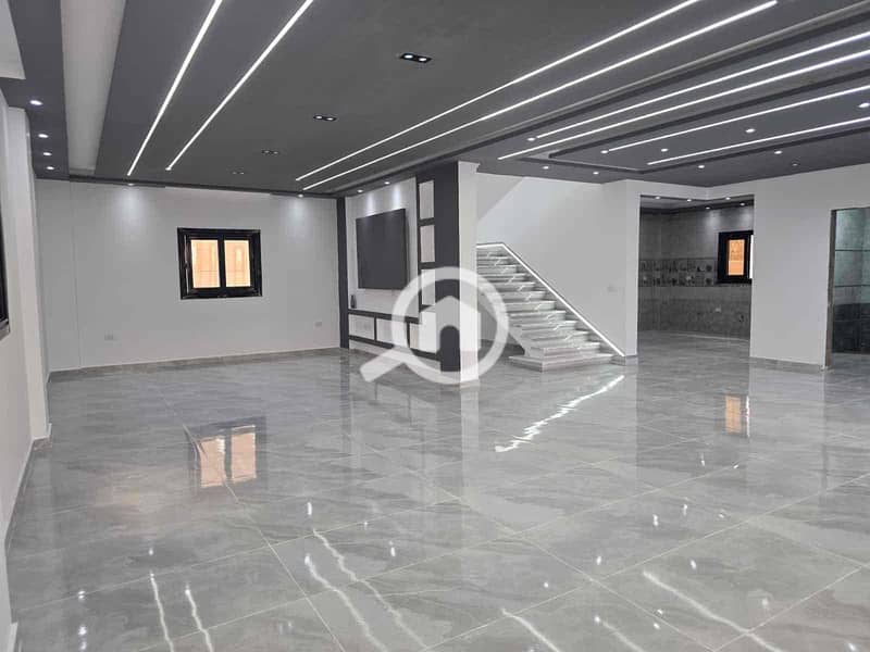 3 9b78baba-a0a1-4917-9627-326ead6fcc05. jpg