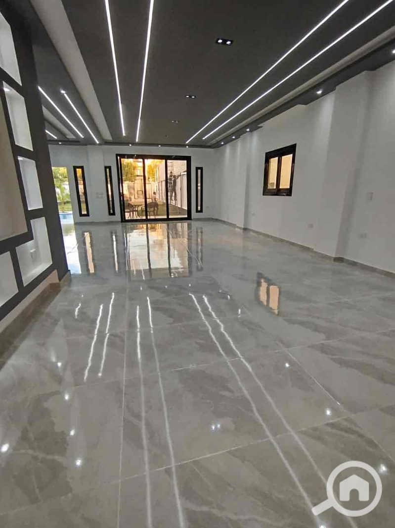 17 03eae3a4-61c8-40fe-a7ed-647c031615fb. jpg