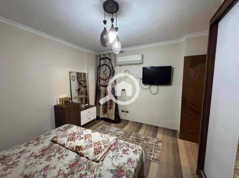 5 c77c2484-e906-4248-ae37-e1b86bec9582. jpg