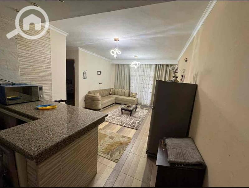 7 efb78dc2-cb62-4046-97dc-b153e04b9157. jpg