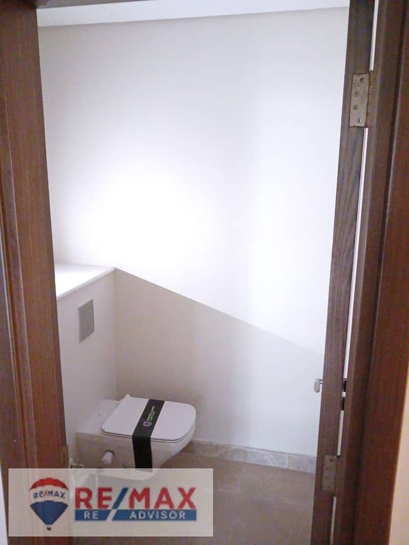 4 WhatsApp Image 2026-01-14 at 8.05. 40 PM (1). jpeg