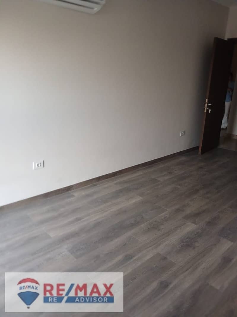 10 WhatsApp Image 2026-01-14 at 8.05. 42 PM. jpeg