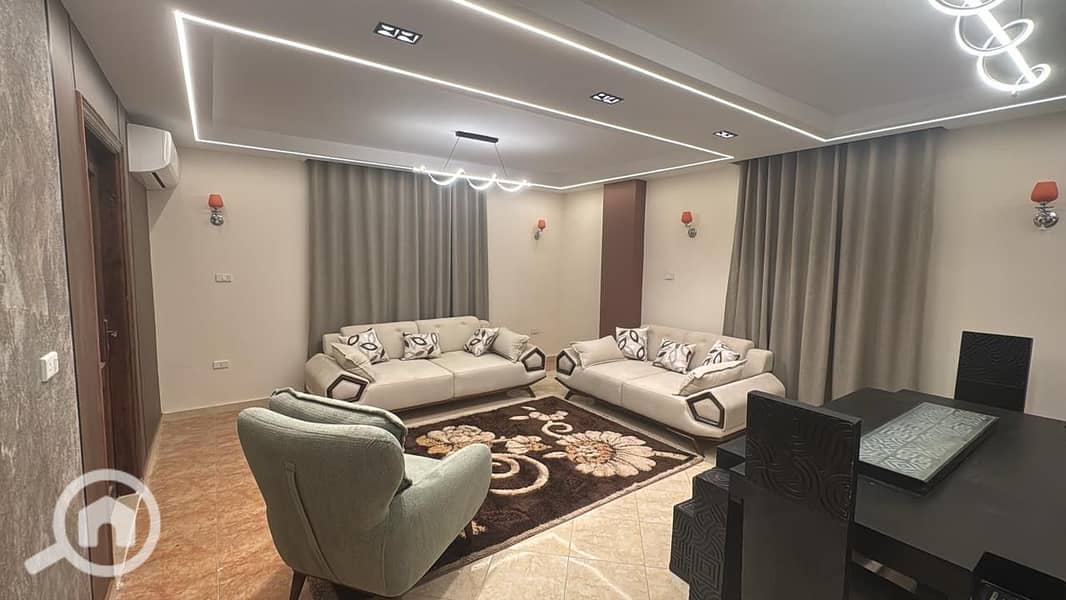 2 049a2cfd-aa89-4b23-ad1b-cd04a80ea20a. jpeg