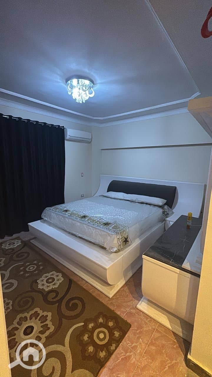 14 d454b911-ed2b-4d9f-b166-1ab234335a9c. jpeg