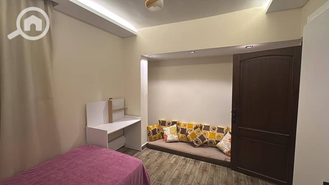 18 4e3d4d9b-30bc-4d25-b742-133888d7168f. jpeg