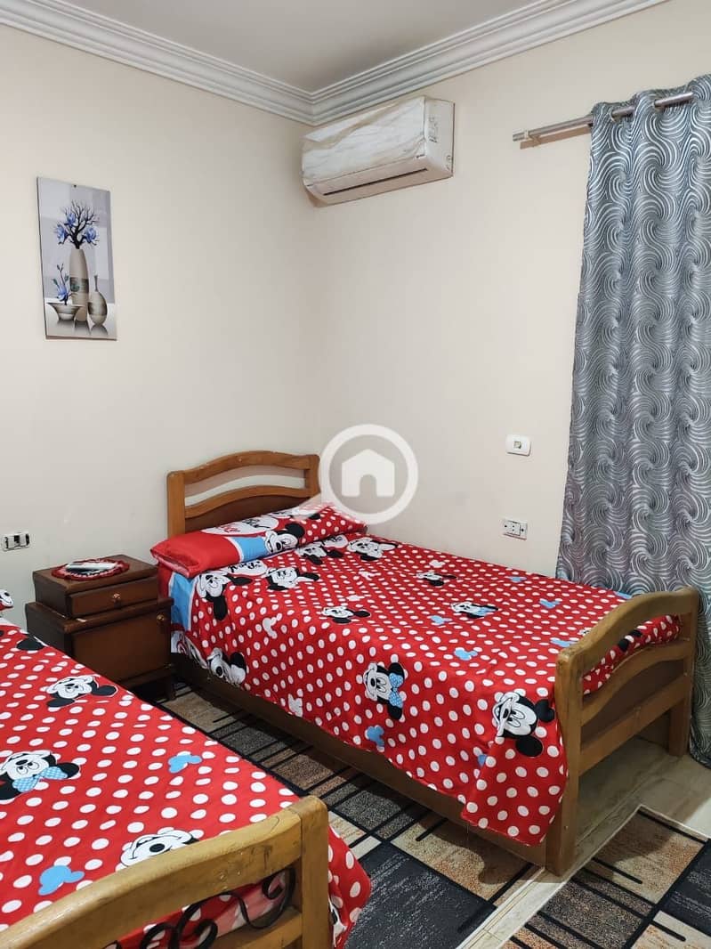 5 ef8dca59-4271-400f-975c-8e6a386070f5. jpeg