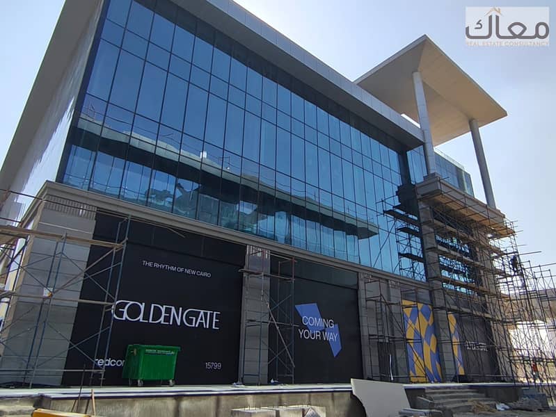 2 831e8684-2a09-48c8-9887-77f76342b555. jpg