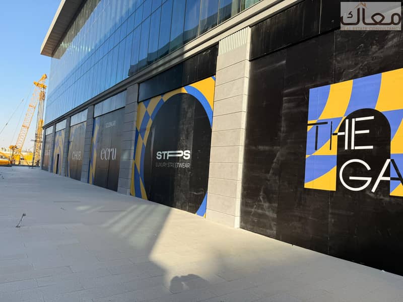 4 16dcc769-b63b-4939-a2df-7f7890e09840. jpg