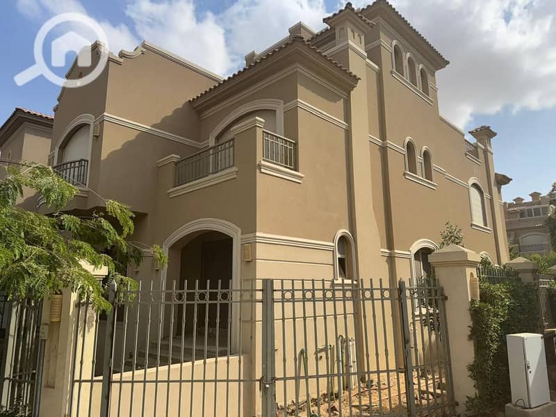 4 8ddc2849-d268-4297-8ce7-080f3d5810f6. jpg