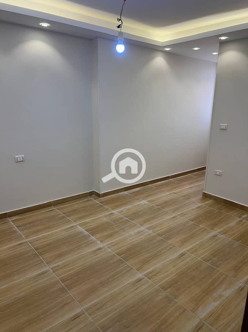 12 WhatsApp Image 2025-08-14 at 11.59. 12 AM. jpeg