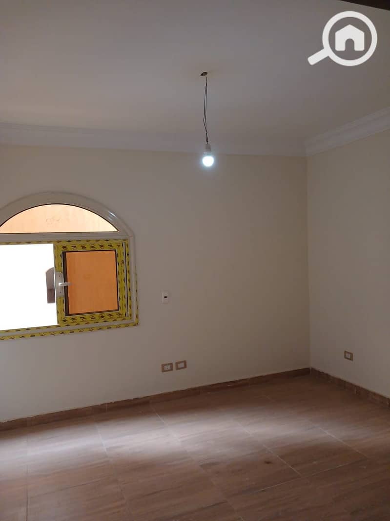 4 a42c6649-f4e0-4912-9037-3bba8d03d6ba. jpg