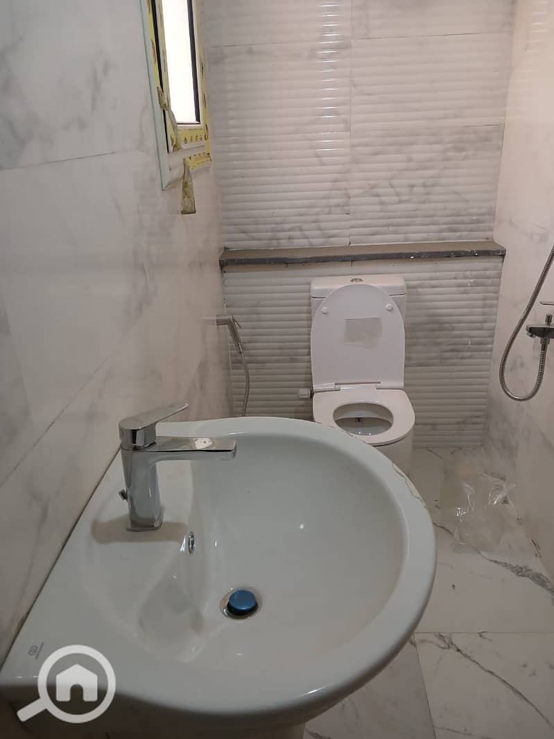 8 ea57107e-a49c-4606-9d45-40d9d55cca8d. jpg