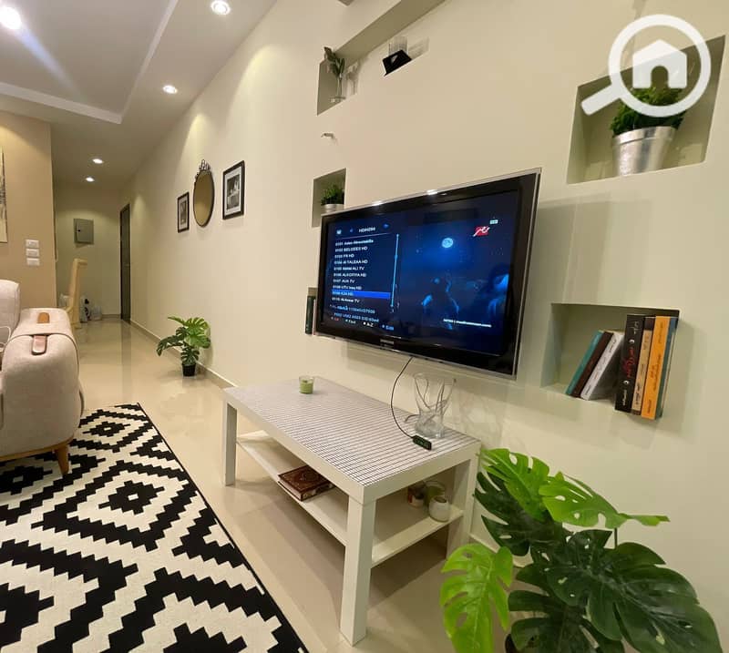 4 ee96d1f6-f497-4519-be98-1a4a58c0bda4. jpeg