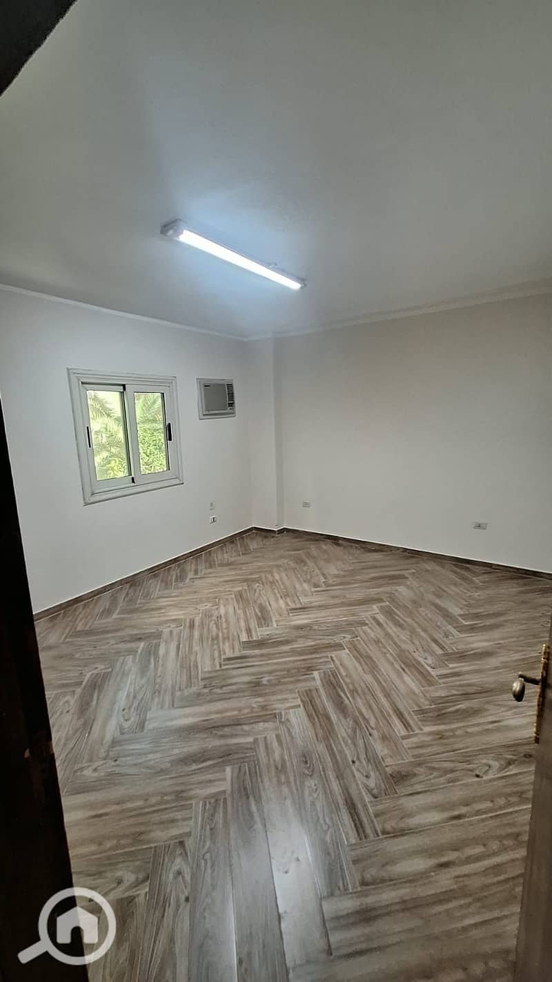 4 2ab202e2-cbf3-447e-a04e-ffd6524fc0d2. jpeg